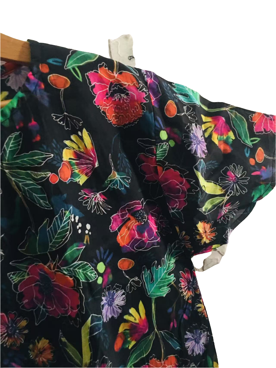 Pink Flowers Allover Print Black Skate Fish Girls 231