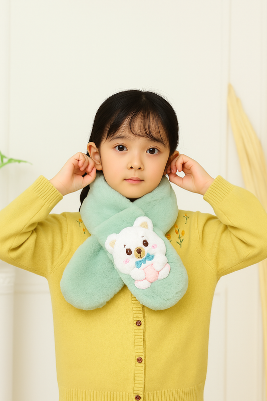 Green Cute Teddy Plush Scarf for Kids 🐥