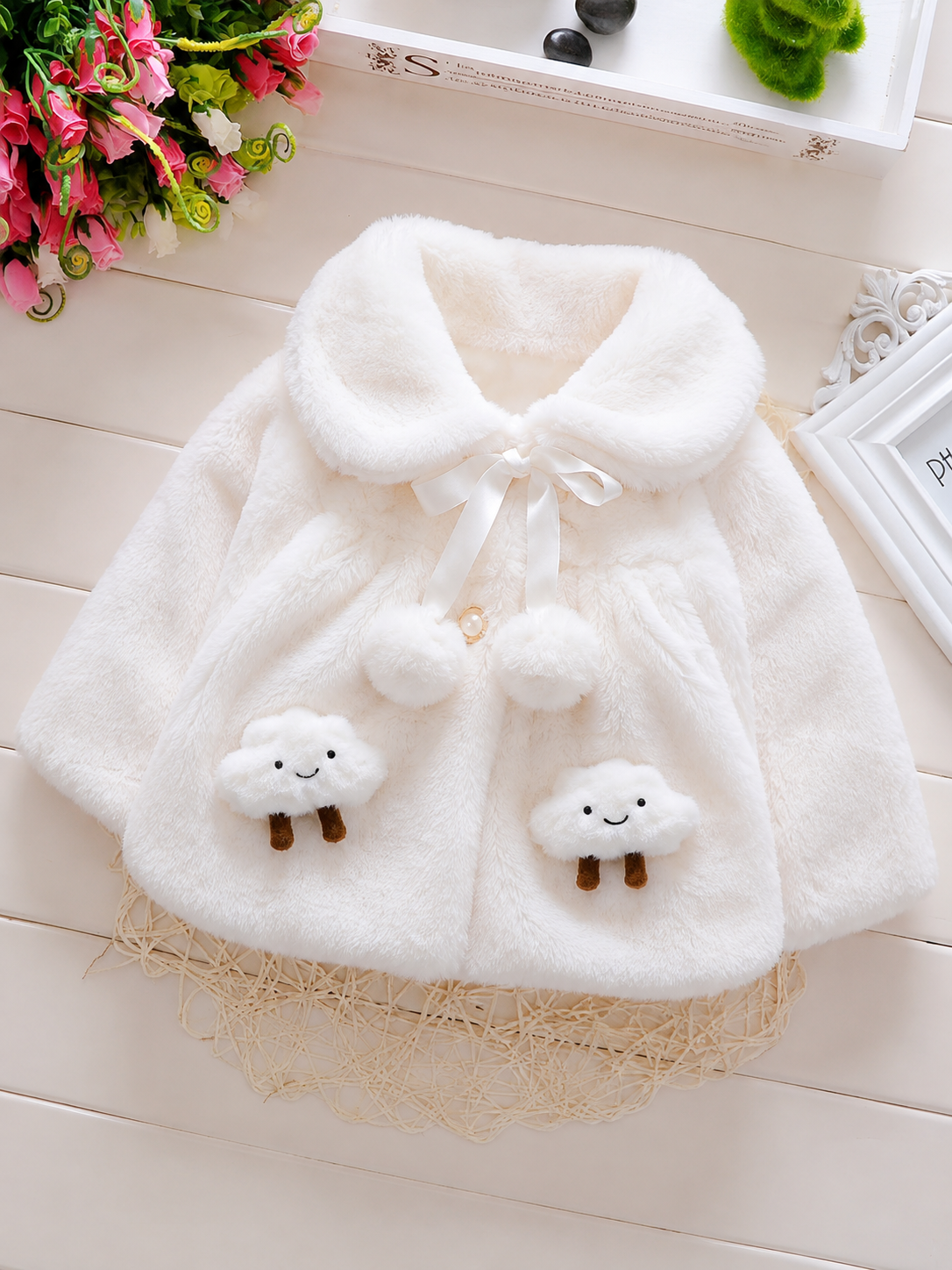 Bunny Belle Plush Cape -White 917