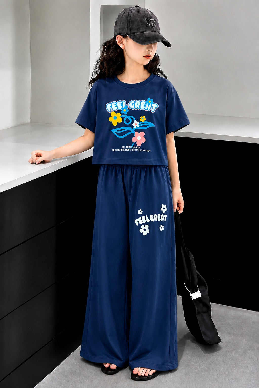 [Feel Great ] Printed Navy Half Selves Baggy Track Suit Girls