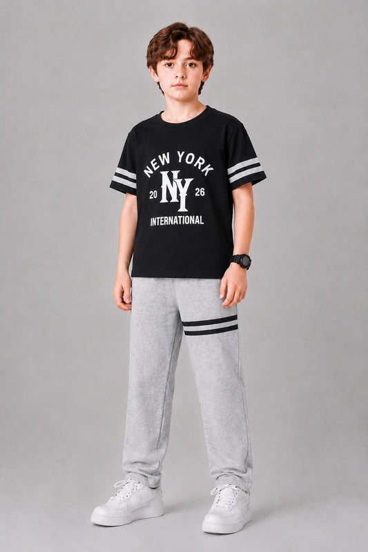 New York Printed Black  Boys T-Shirt & Trouser 703