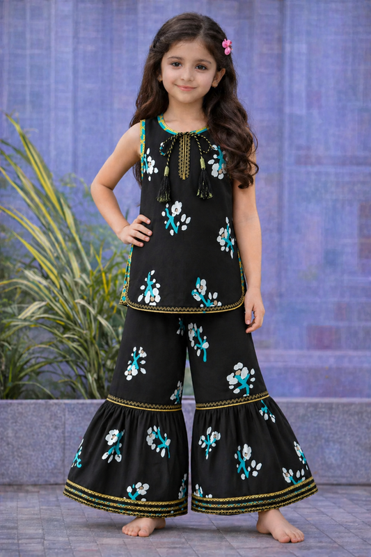 Girls black floral cotton kurti set with flared gharara pants,kids outfit Pakistan.