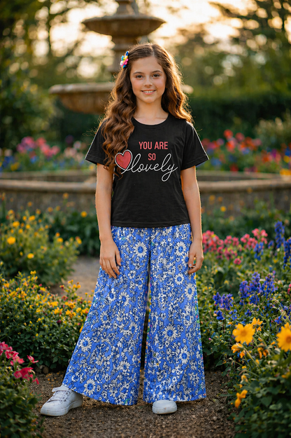 [You Are So Lovely ] Printed Black T-shirt & Cotton Flapper 515