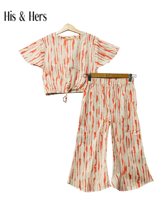 Abstract Vertical Stripped Offwhite Skate Fish Girls L10