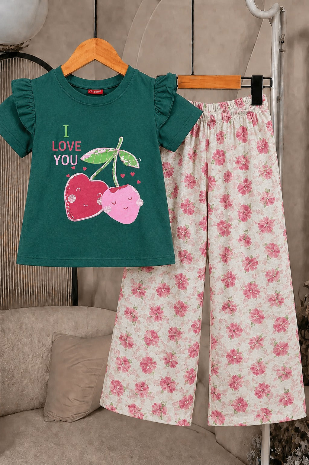 [I Love You Strawberry ] Printed Green Girls T-shirt & Cotton Flapper 705