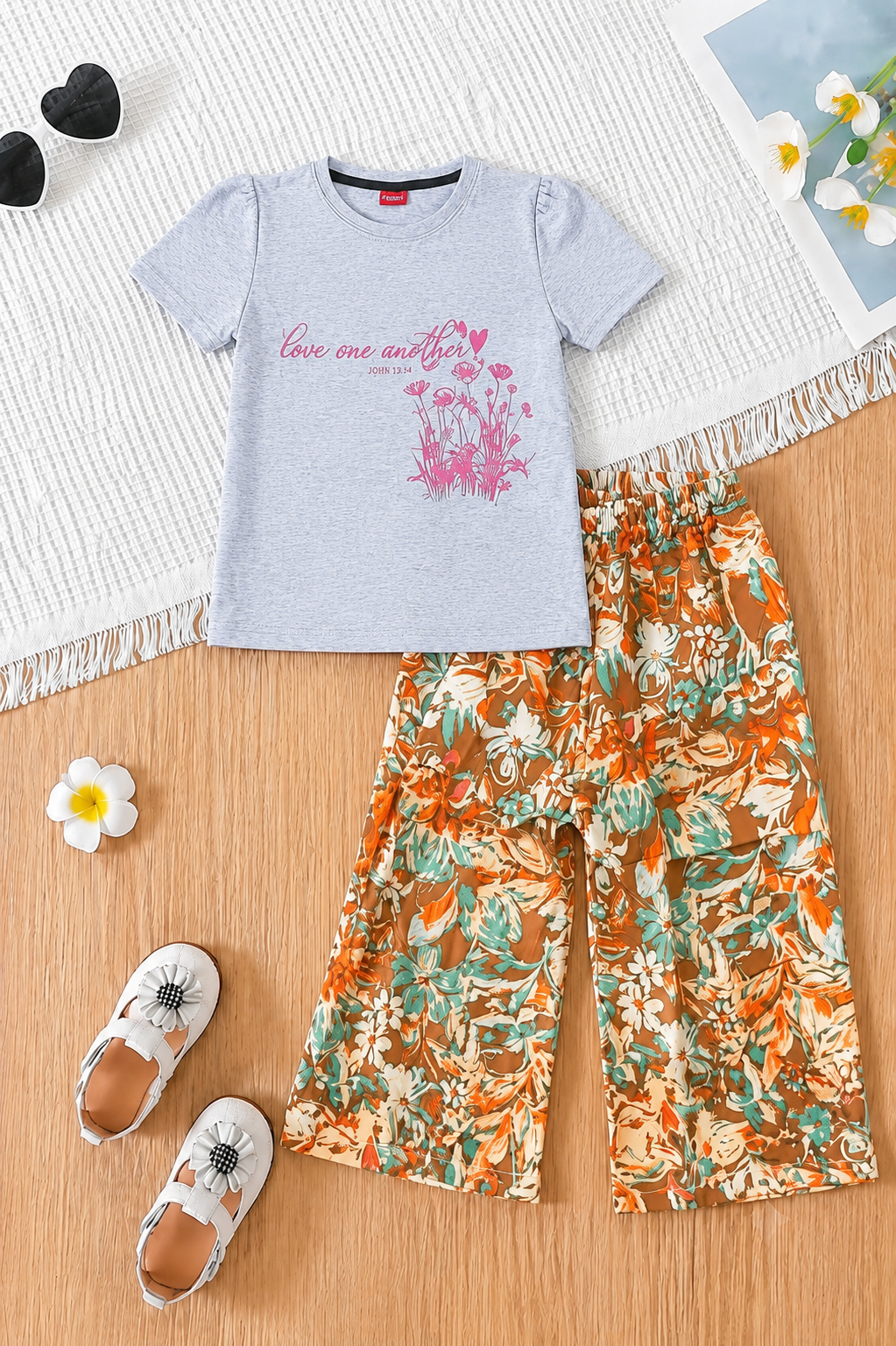 [Love One Another ] Printed Grey Girls T-Shirt &Cotton Flapper 729