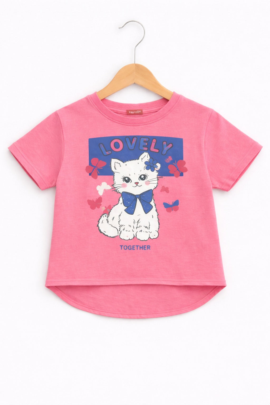Girls pink cotton t-shirt with lovely cat graphic print and butterfly design, Pakistan casual summer Kidswear 
