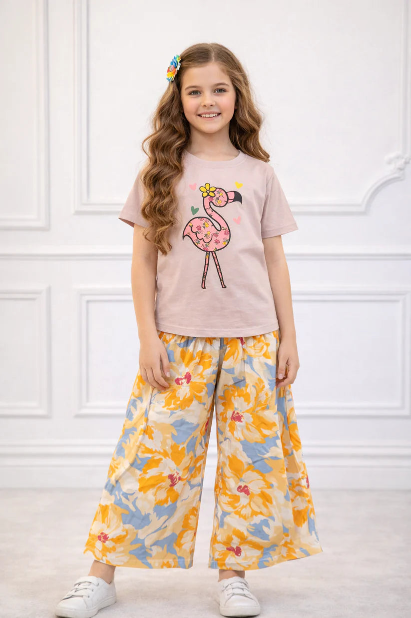 Girls flamingo print cotton t-shirt with floral pants kids outfit Pakistan