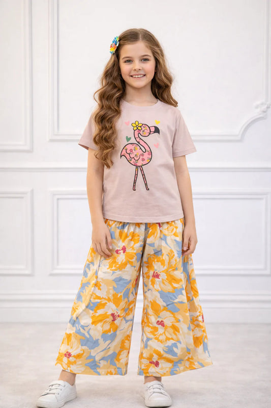 Girls flamingo print cotton t-shirt with floral pants kids outfit Pakistan
