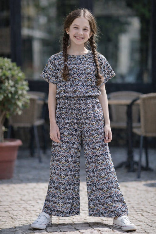 Multicolor vintage floral printed cotton girls co-ord set with short sleeve top and wide-leg pants, Pakistan kids Outfit