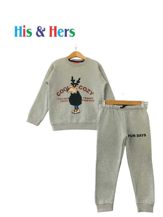 "Cool and Cozy" Gray Tracksuit U nisex