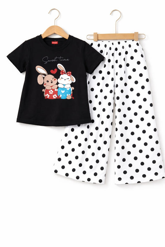 White & peace Rabits [Sweet Time ] Printed Black T-shirt Trouser