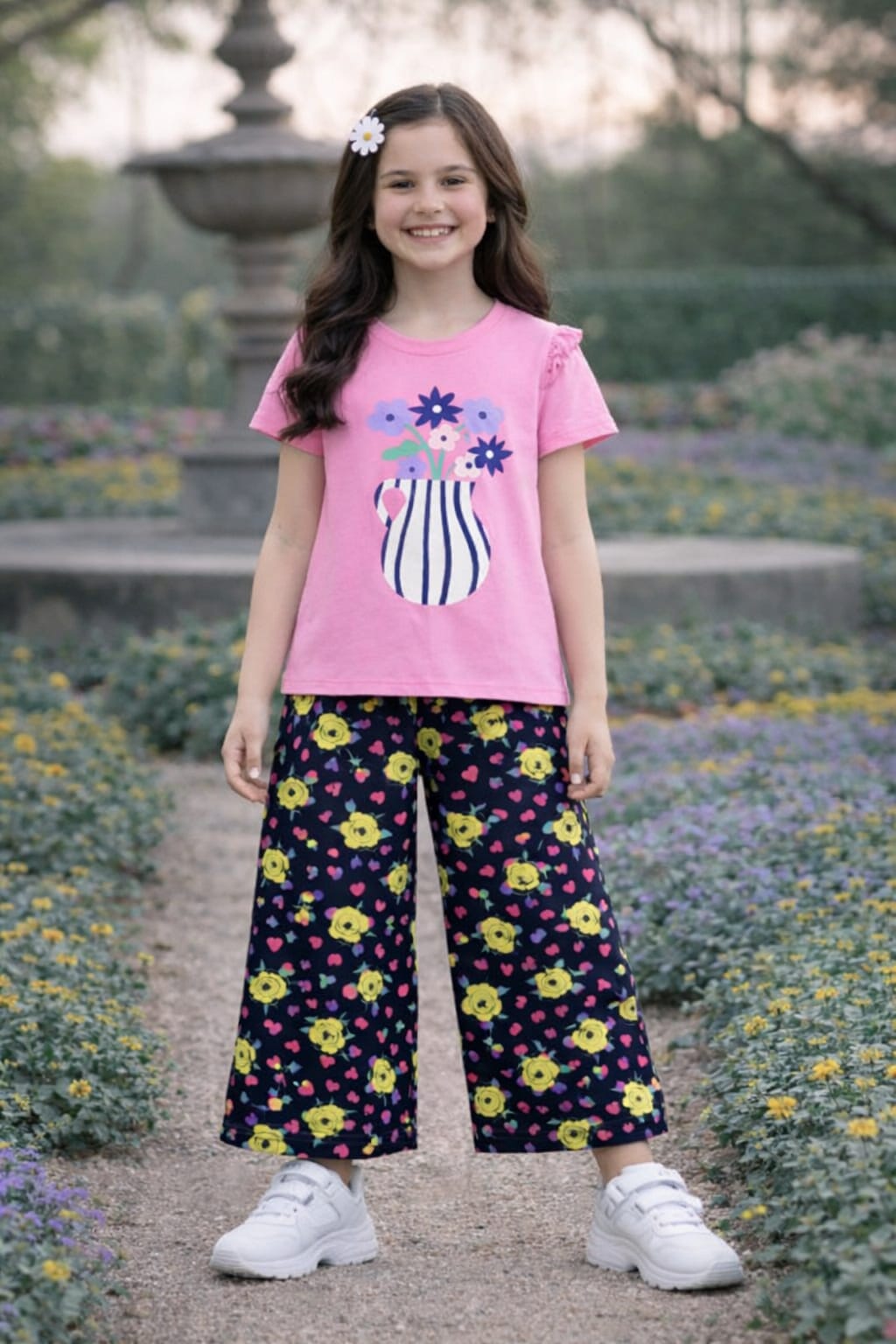 Blue Purple Flowers with Vase Printed Pink T-shirt Trousers 510