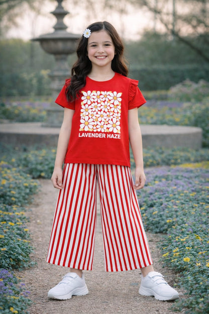 White Flowers  Printed Red T-shirt & Cotton Flapper