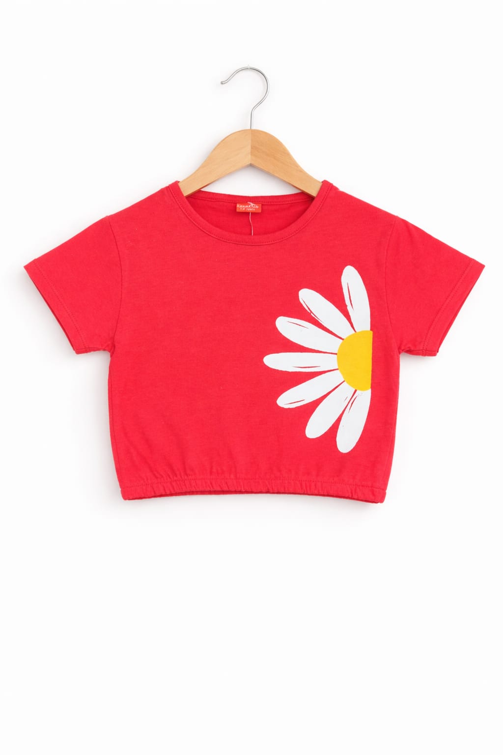 Girls red cotton crop t-shirt with white daisy flower graphic print, Pakistan casual summer Kidswear 
