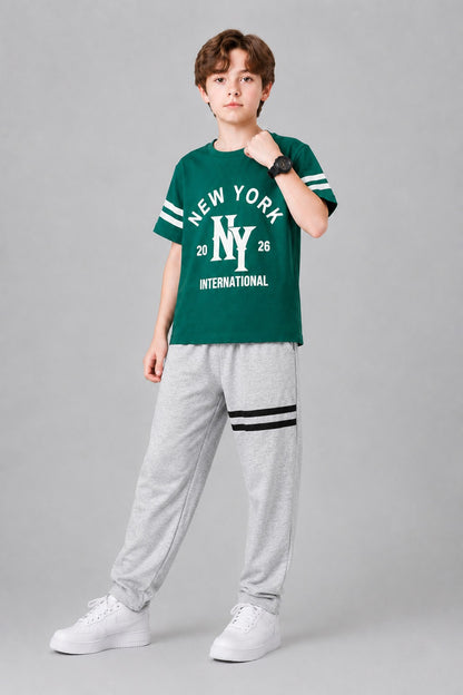 New York Printed Green  Boys T-Shirt & Trouser