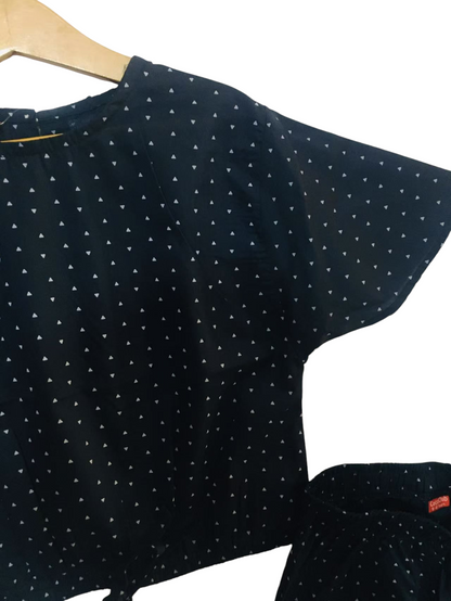 Triangle Shapes Black  Skate Fish Girls 227