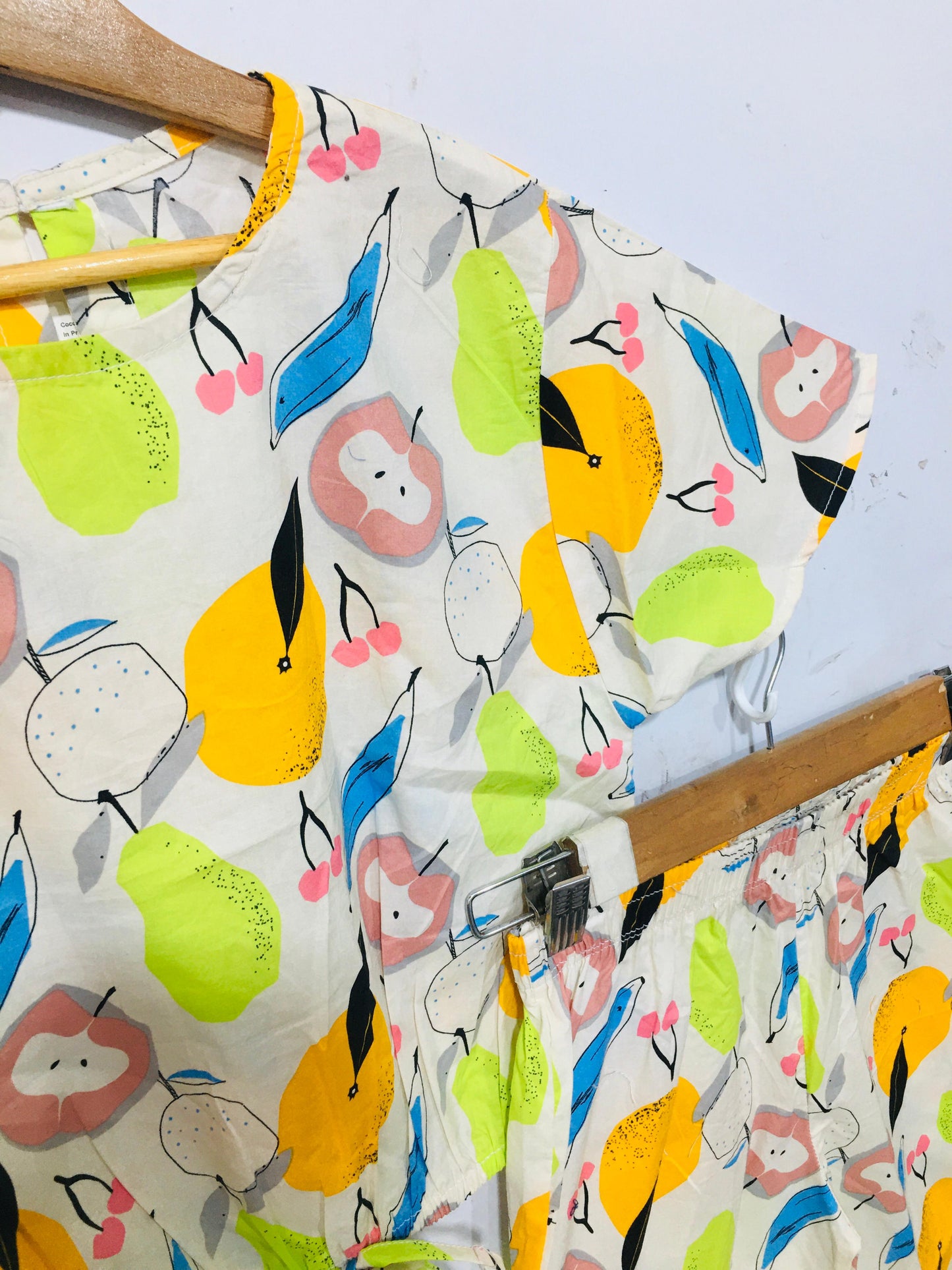 Fruits Allover Print Skate Fish Girls 246