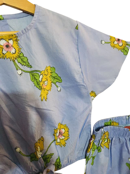 Yellow Flowers Light Blue Skate Fish Girls 231