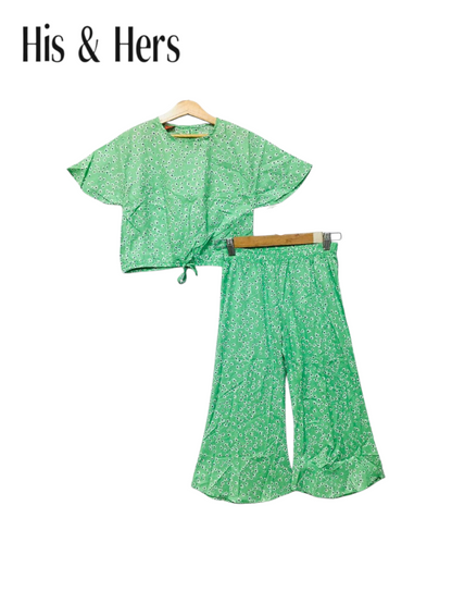 White Flowers Print Green  Skate Fish Girls 404