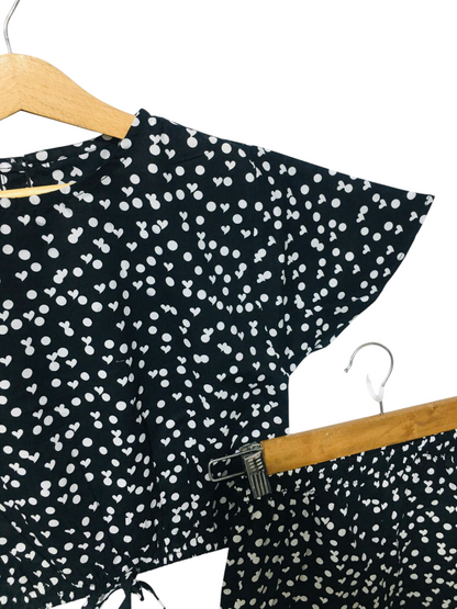 Hearts and Circles Allover Print Black Skate Fish Girls 231