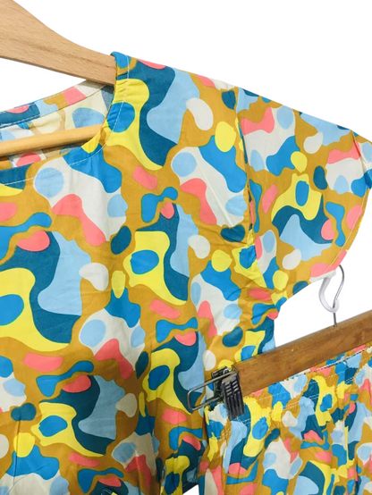 Vibrant  Abstract Camo Pattern Skate Fish Girls 402