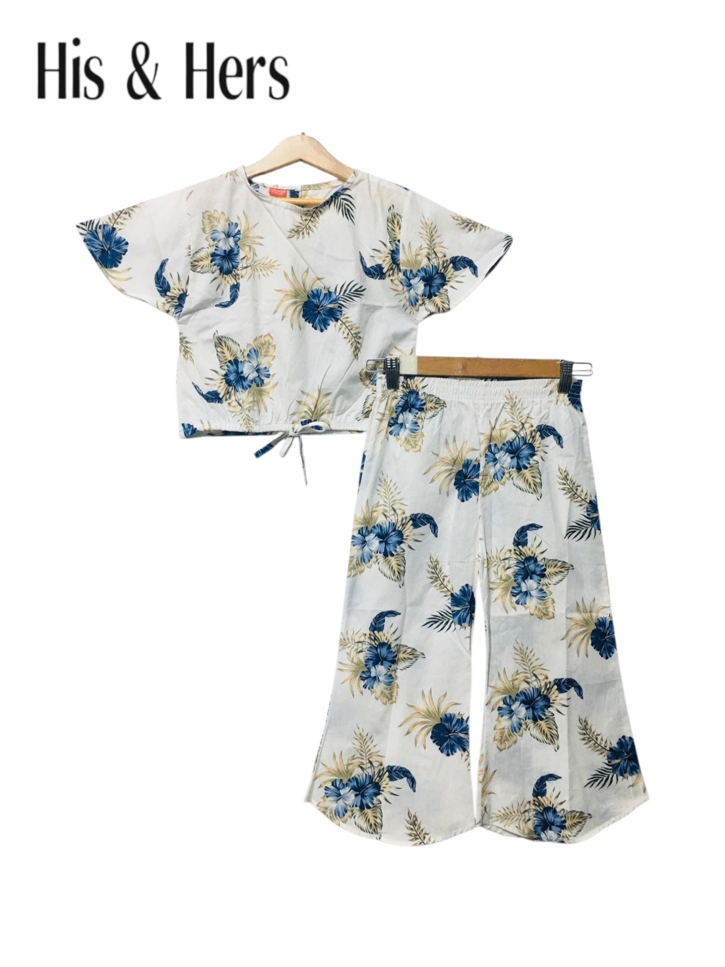 Blue Flowers & Golden Leaves White Skate Fish 228